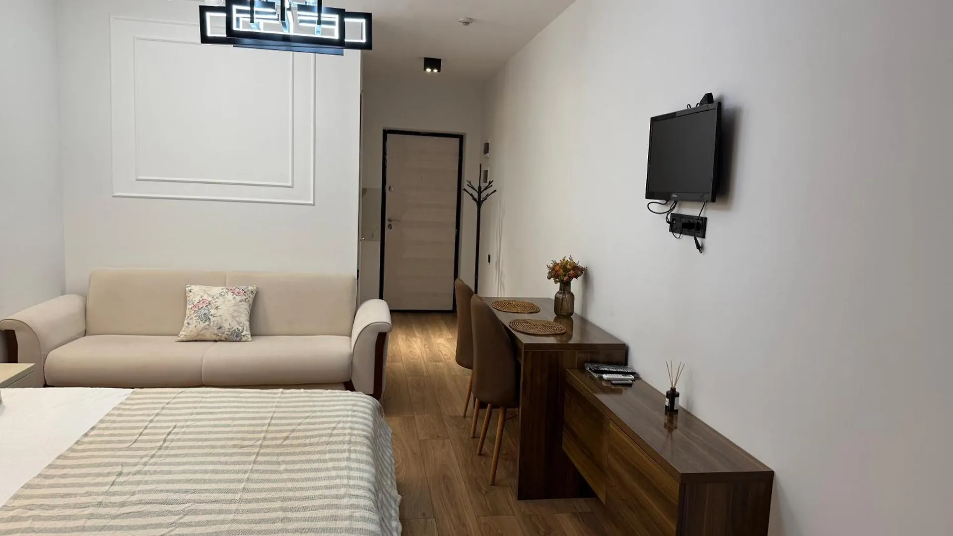 Sea View Apartment In Batumi, Dar Tower Batumi Angisa